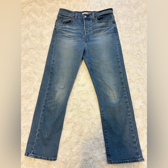 Levi’s High Rise Wedgie Straight Button Fly Jeans Size 30 - Picture 4 of 10